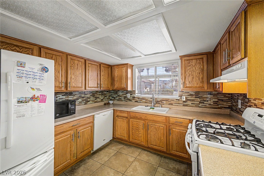 3127 La Mancha Way