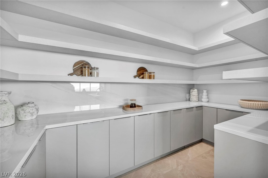 8 Cloudloft Court