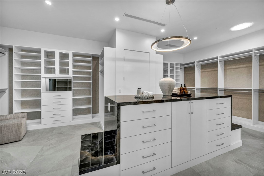 8 Cloudloft Court