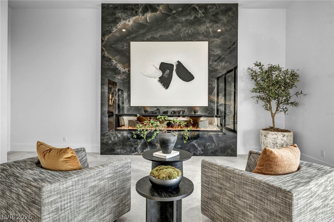 8 Cloudloft Court