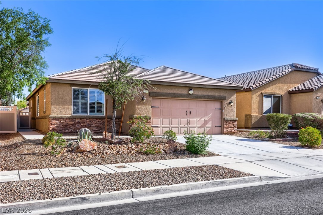 176 Flat Slate Avenue