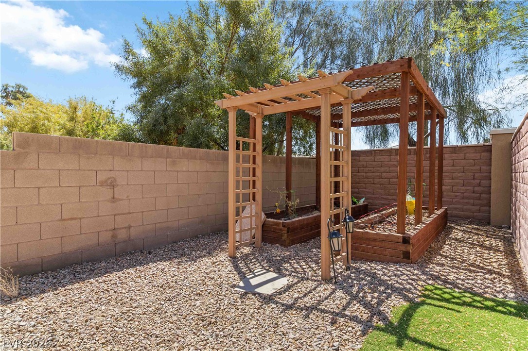 7793 Britton Rose Drive
