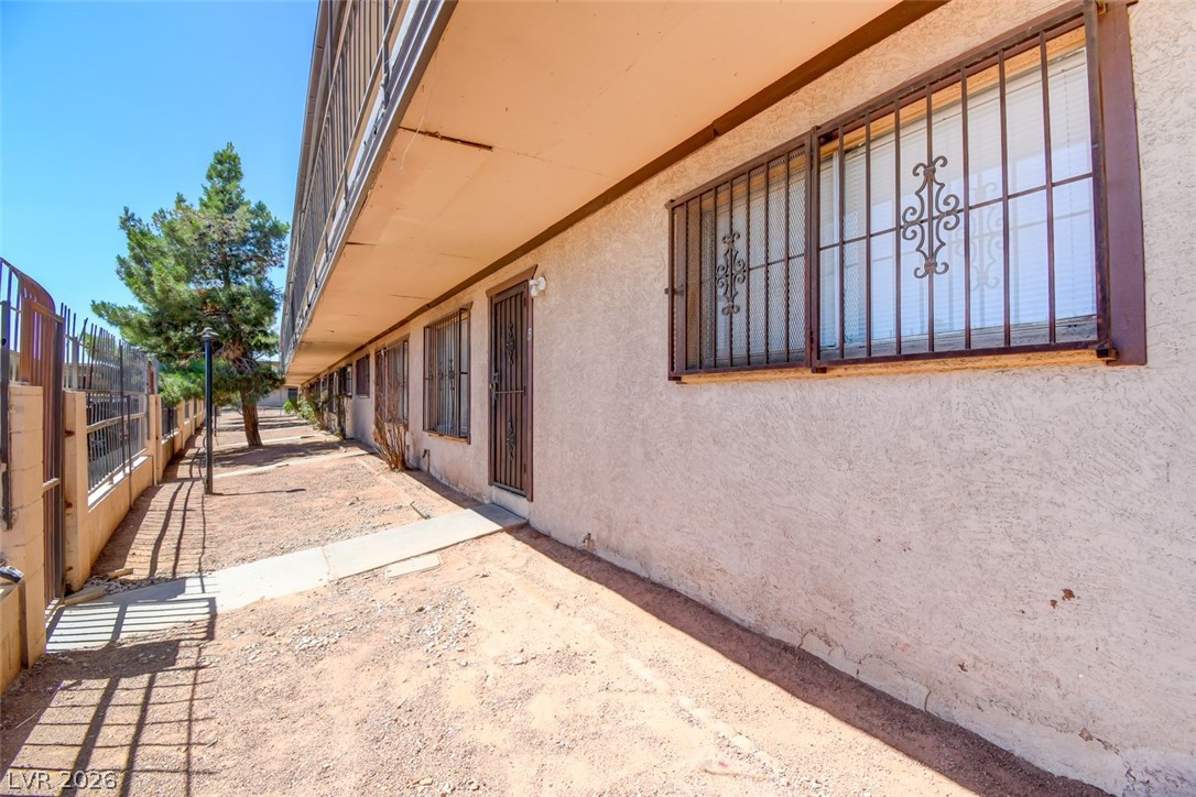 625 South Royal Crest Circle 13