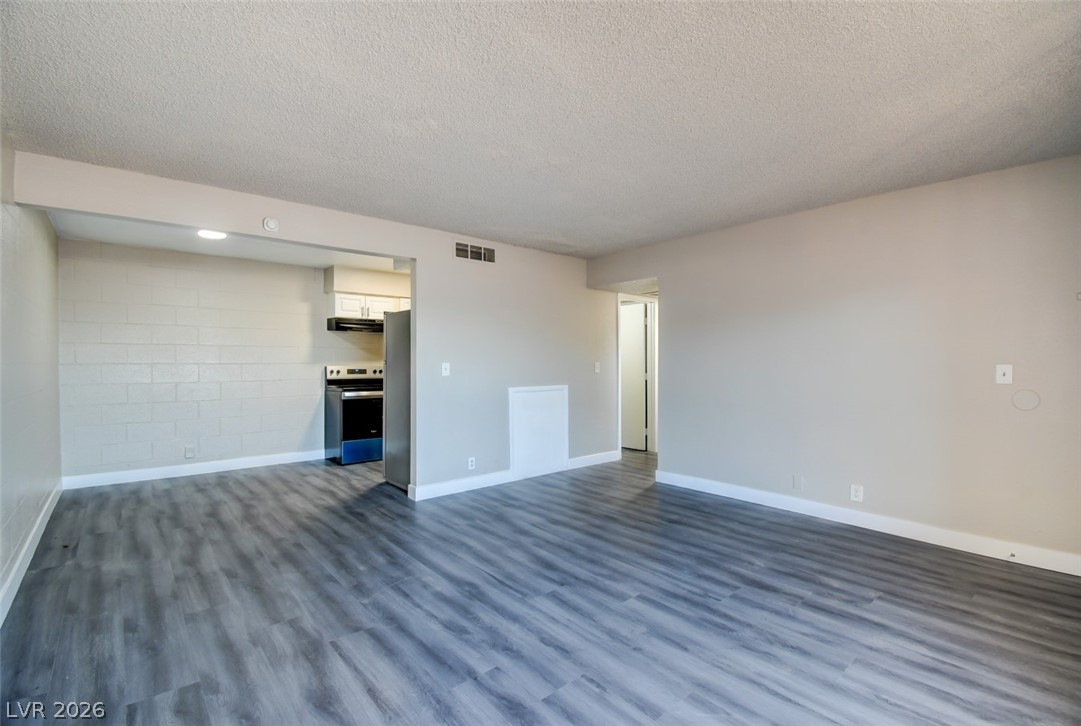 625 South Royal Crest Circle 13