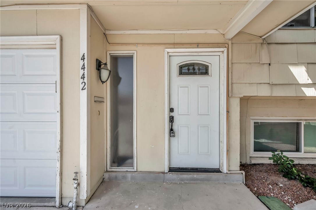 4442 El Cebra Way