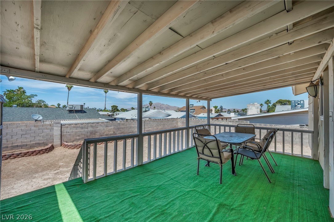 4442 El Cebra Way