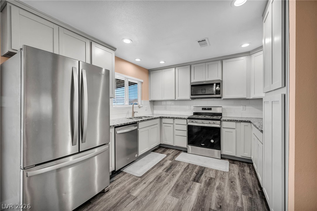 4442 El Cebra Way