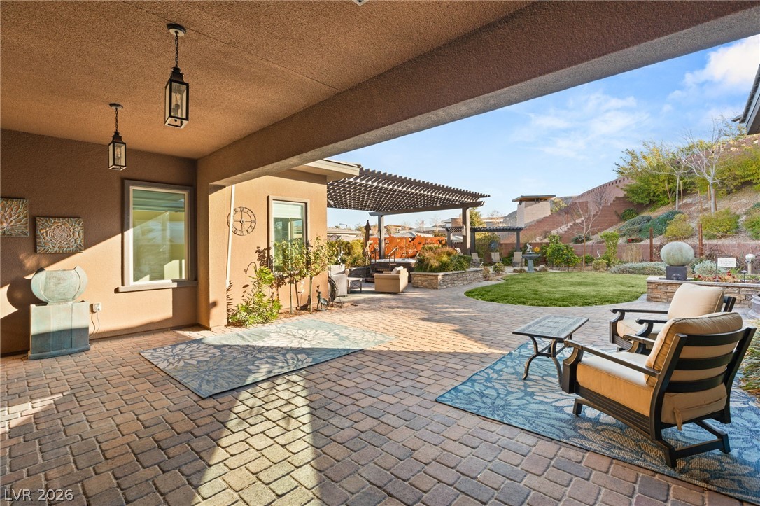 10179 Emerald Sunset Court