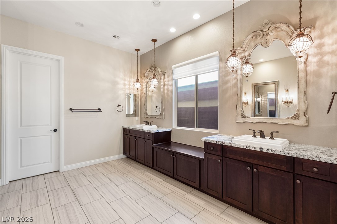 10179 Emerald Sunset Court