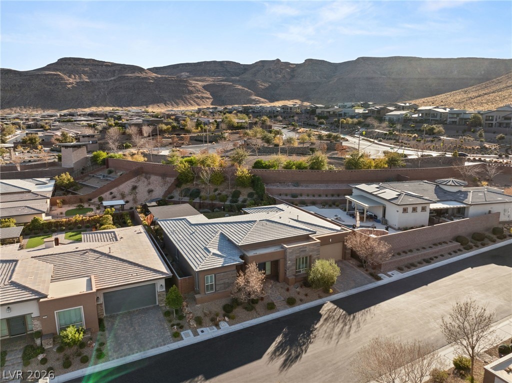 10179 Emerald Sunset Court
