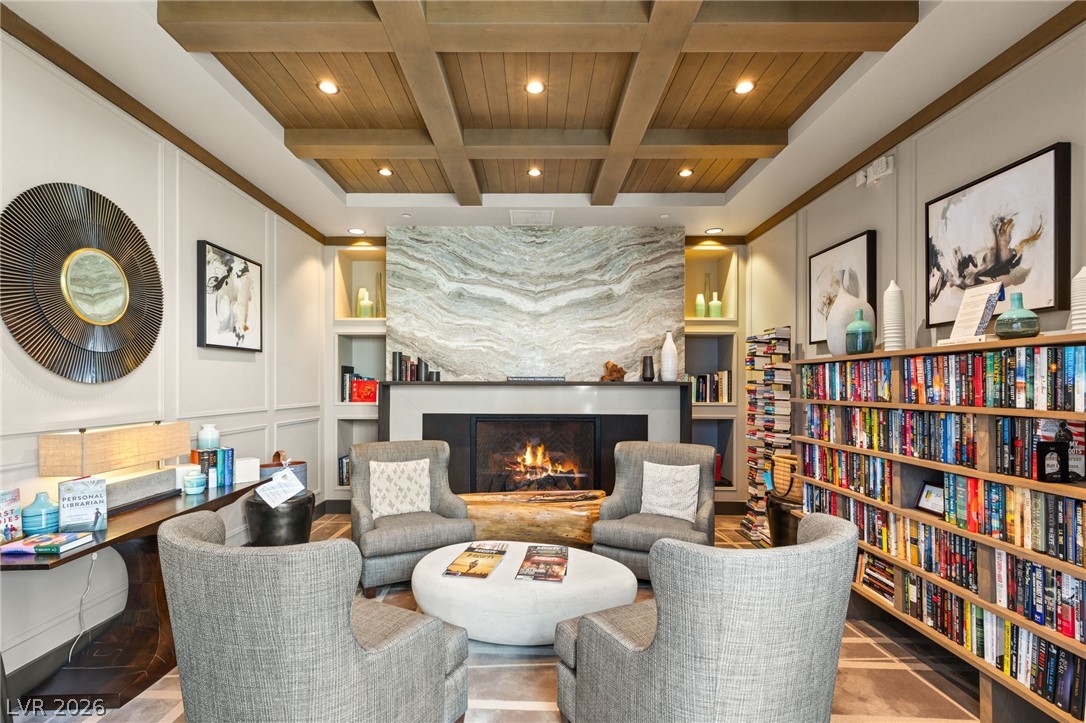 10179 Emerald Sunset Court