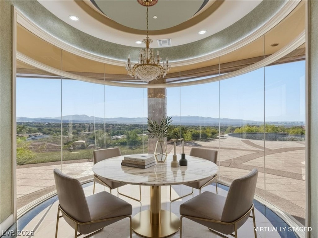 45 Club Vista Drive