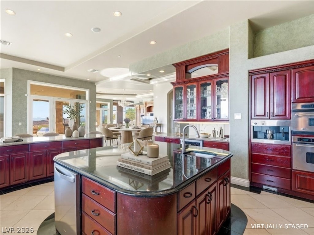 45 Club Vista Drive