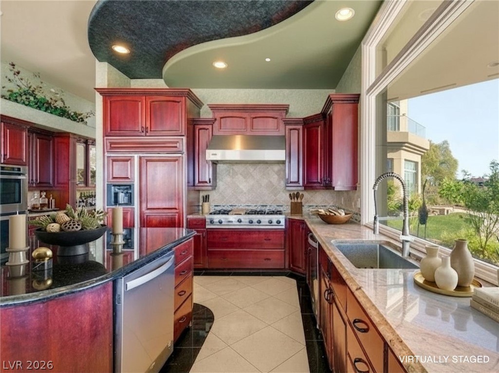 45 Club Vista Drive