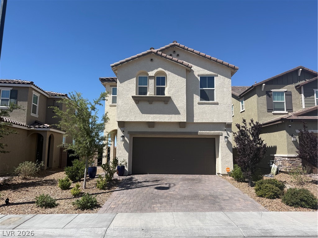2394 Bellinzona Place