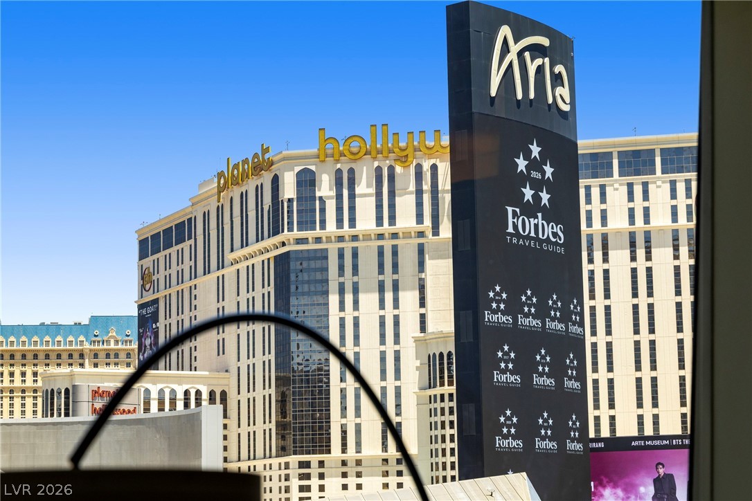 3726 Las Vegas Boulevard 302