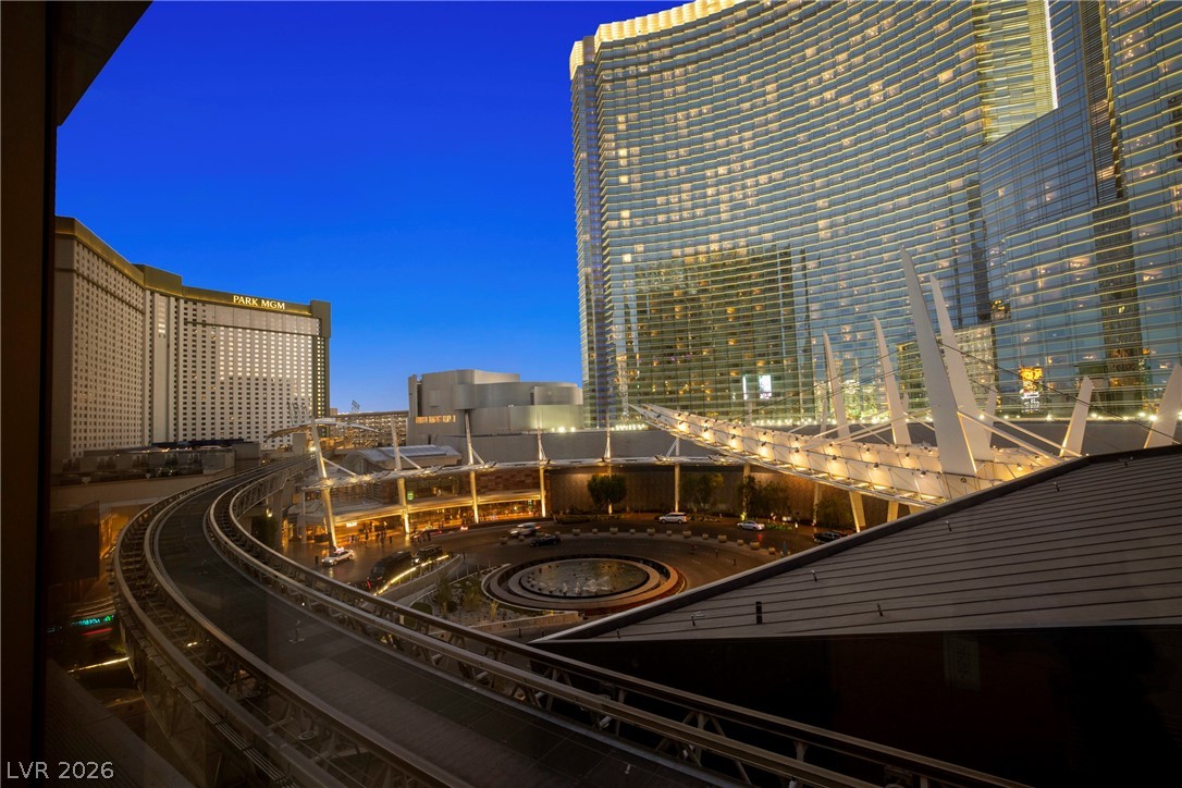 3726 Las Vegas Boulevard 302