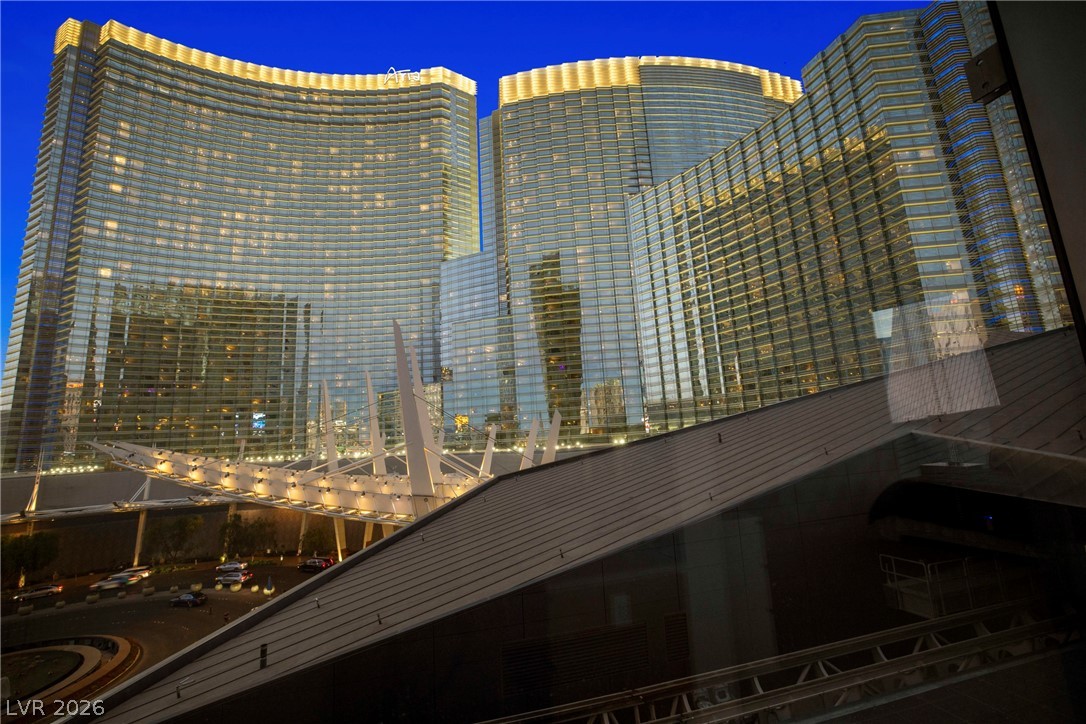 3726 Las Vegas Boulevard 302