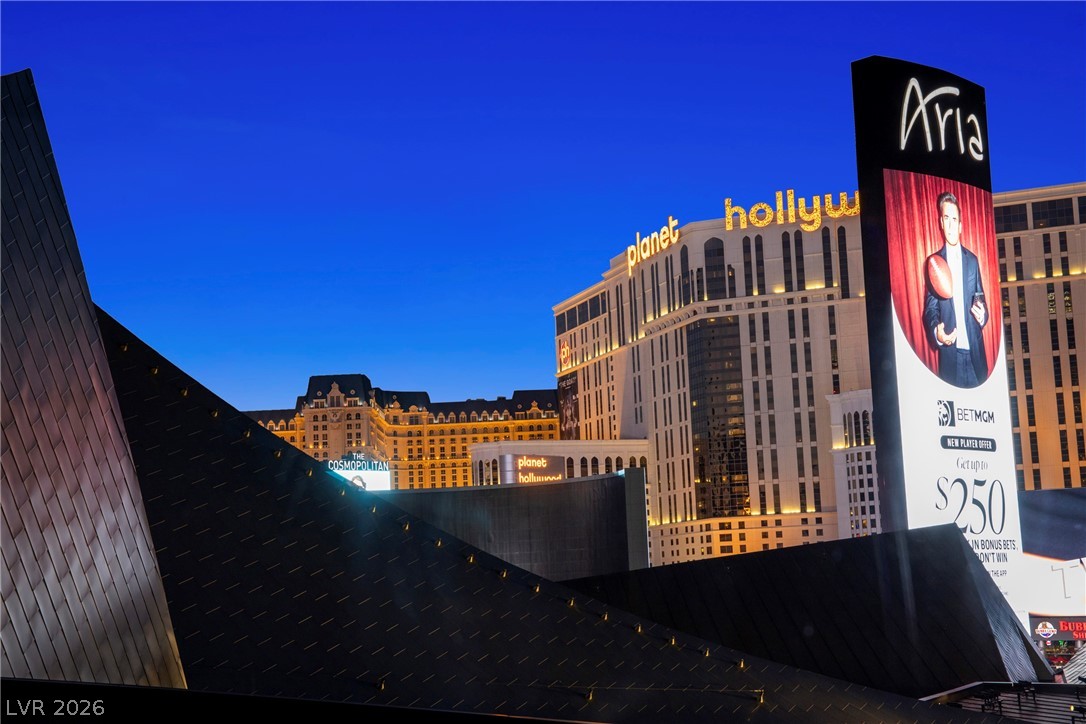 3726 Las Vegas Boulevard 302