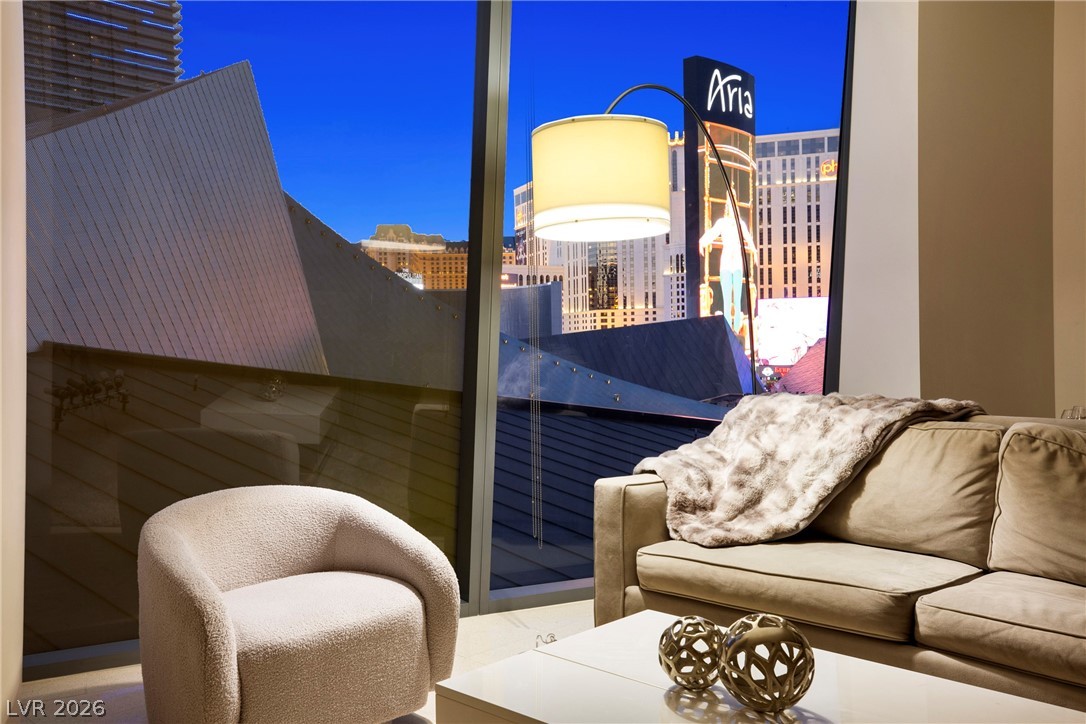 3726 Las Vegas Boulevard 302