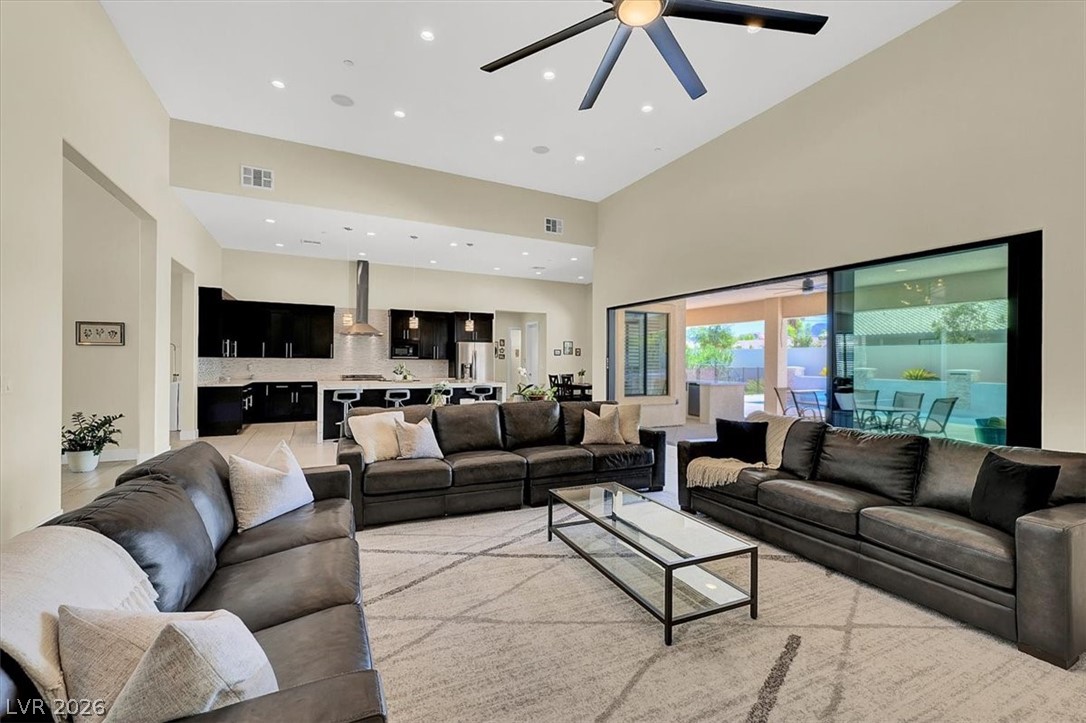 3041 East Serene Avenue