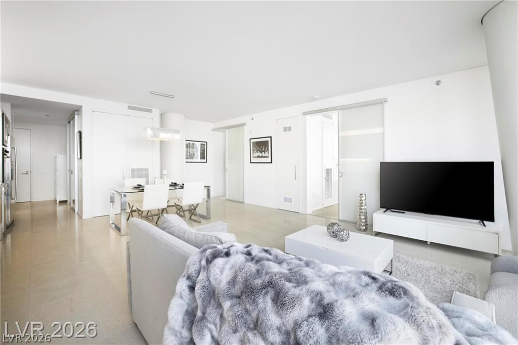 3726 Las Vegas Boulevard 302