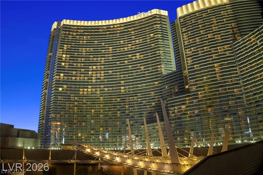 3726 Las Vegas Boulevard 302
