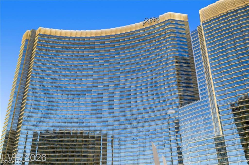 3726 Las Vegas Boulevard 302