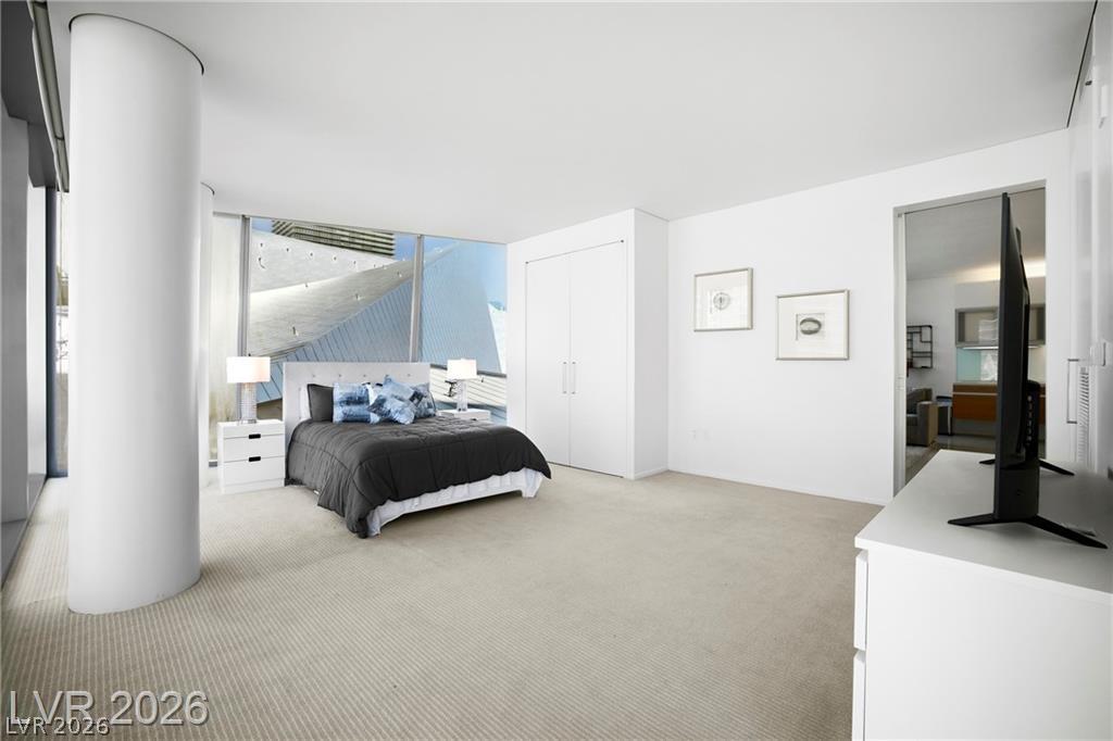 3726 Las Vegas Boulevard 302