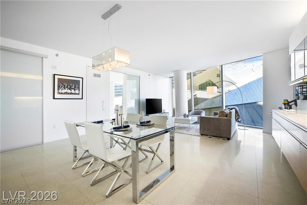 3726 Las Vegas Boulevard 302
