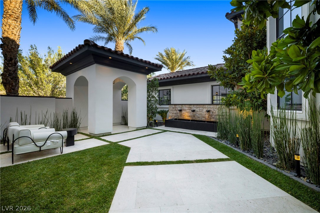 7 Vintage Valley Drive