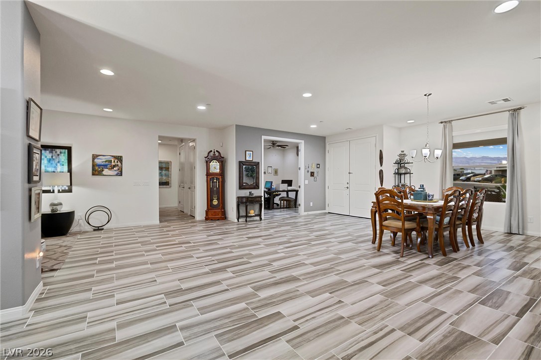 4420 North Bonita Vista Street