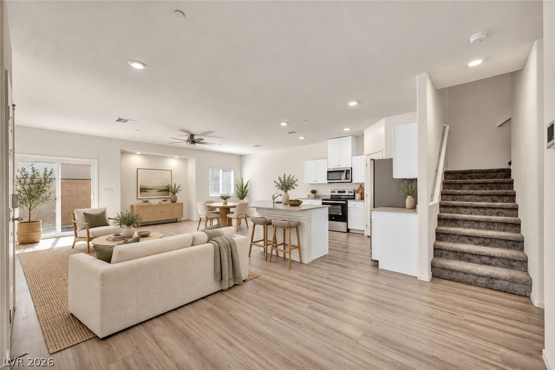 7870 Aurora Sky Street 3