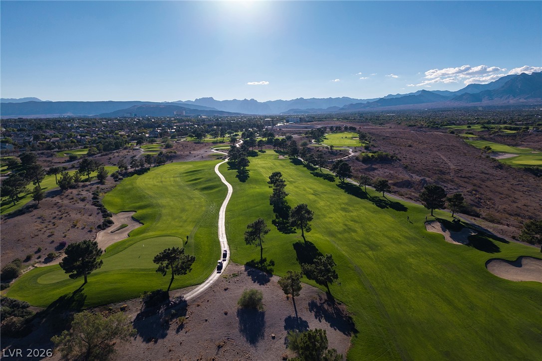 9219 Tesoras Drive 302
