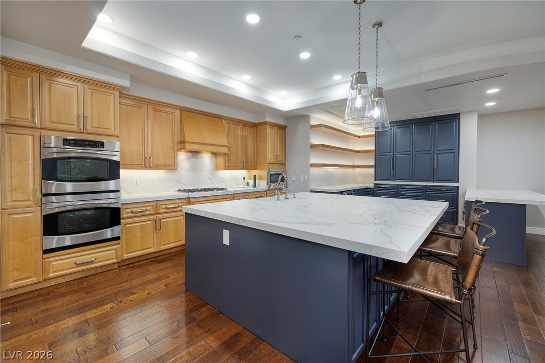 9219 Tesoras Drive 302