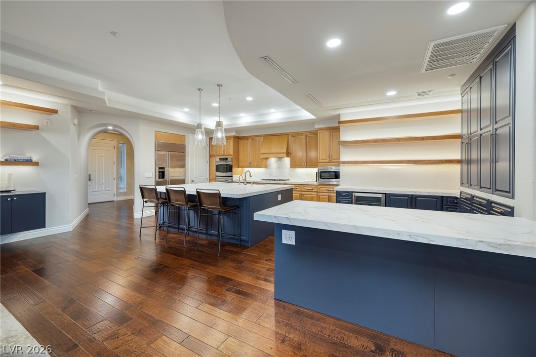 9219 Tesoras Drive 302
