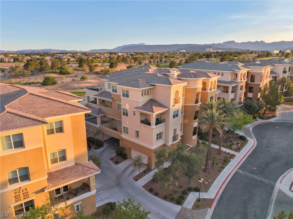 9219 Tesoras Drive 302