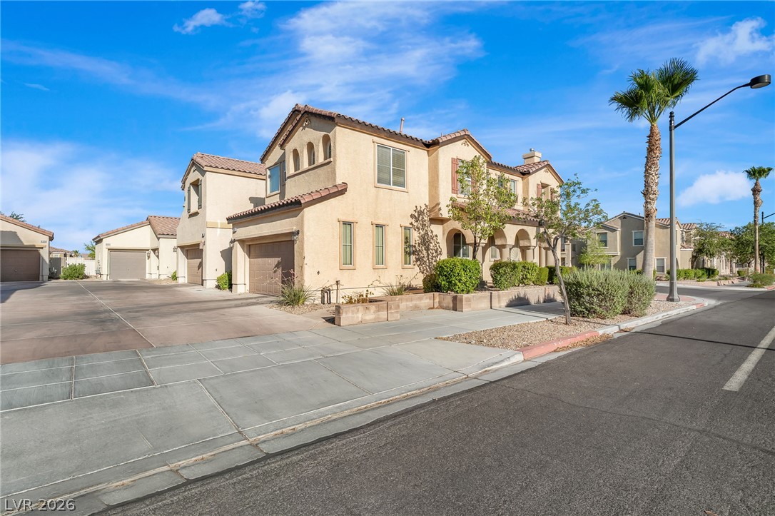 8573 Vestia Court