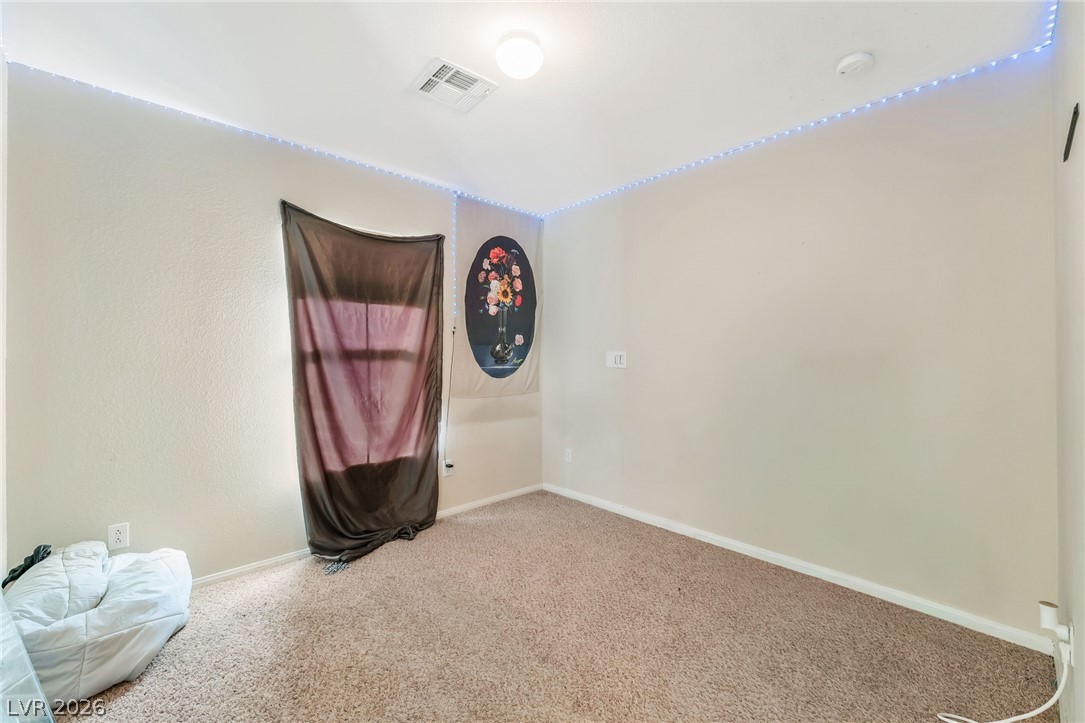 8573 Vestia Court