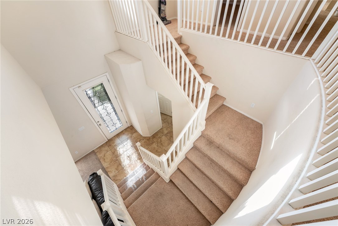 8573 Vestia Court
