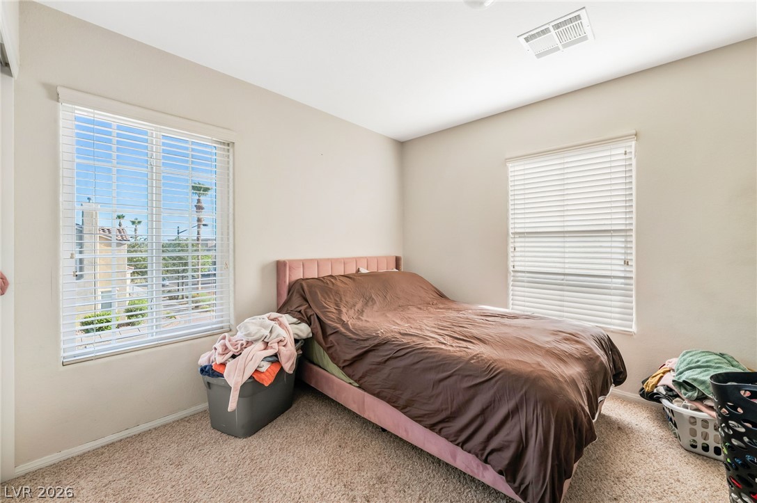 8573 Vestia Court