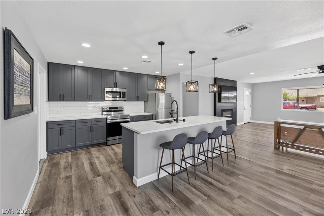 3210 Bluebird Street