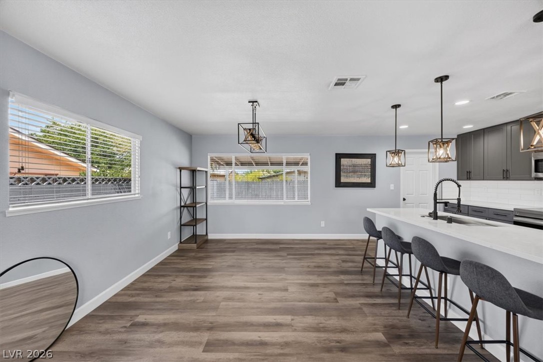 3210 Bluebird Street