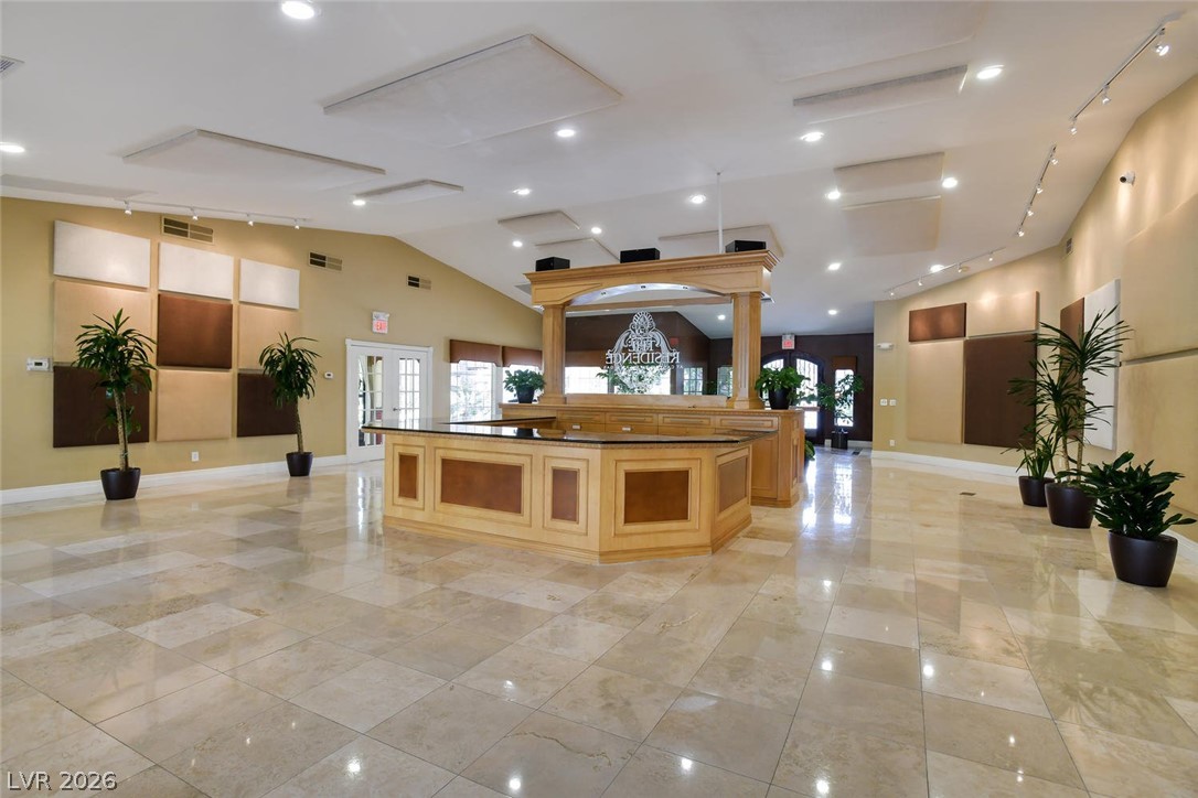 2200 South Fort Apache Road 2142