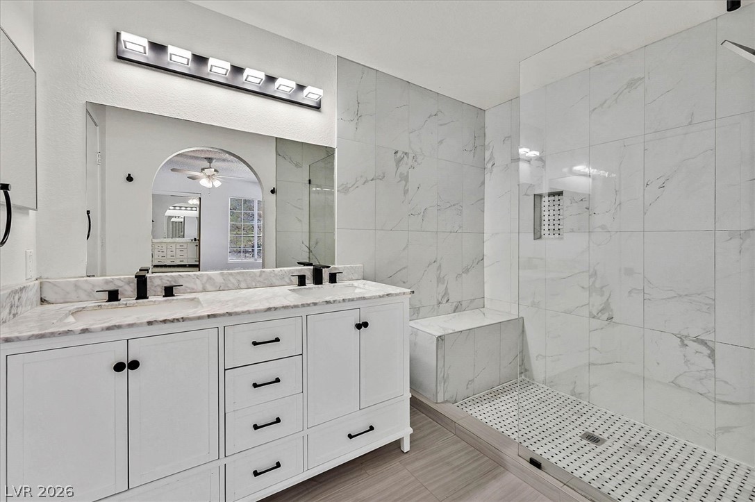 2200 South Fort Apache Road 2142