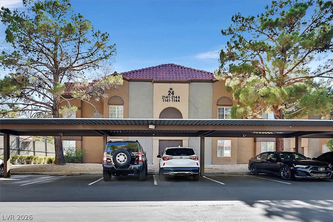 2200 South Fort Apache Road 2142