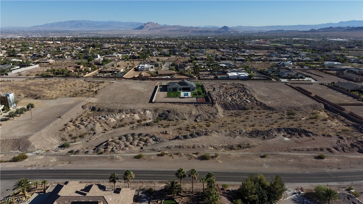 332 East Paradise Hills Drive