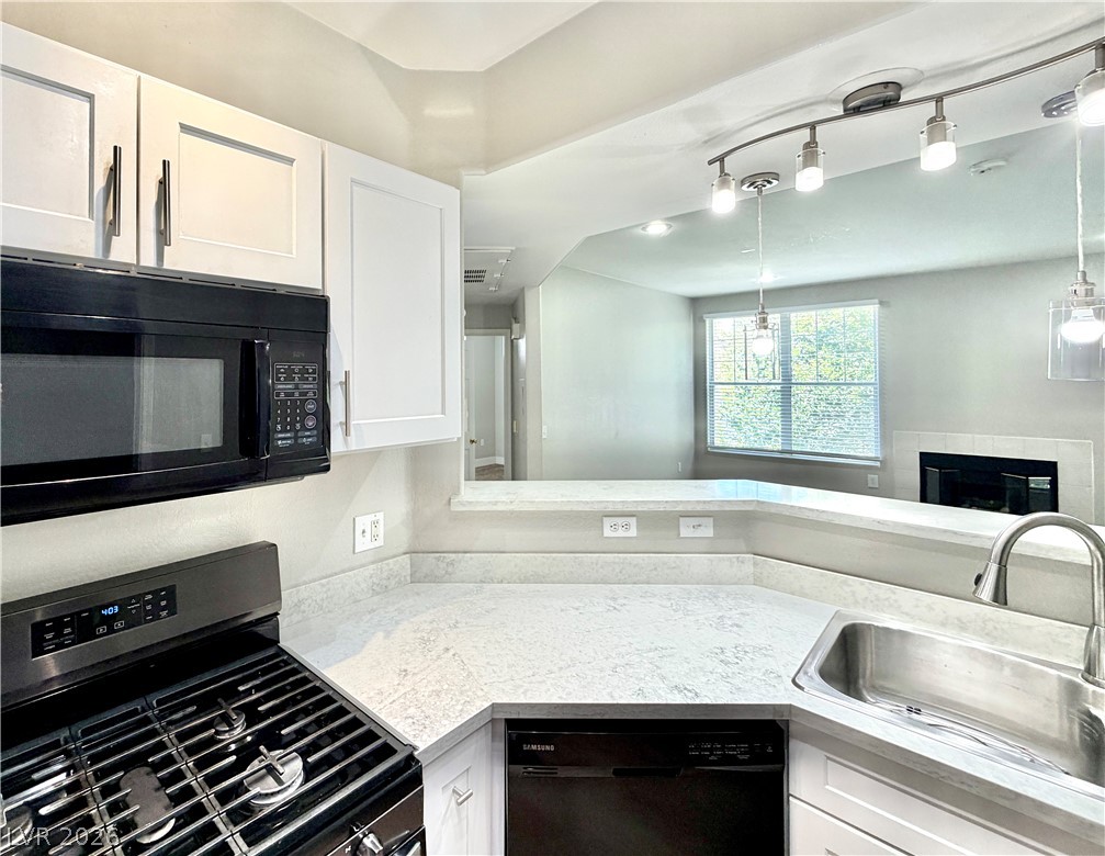 8555 West Russell Road 2018