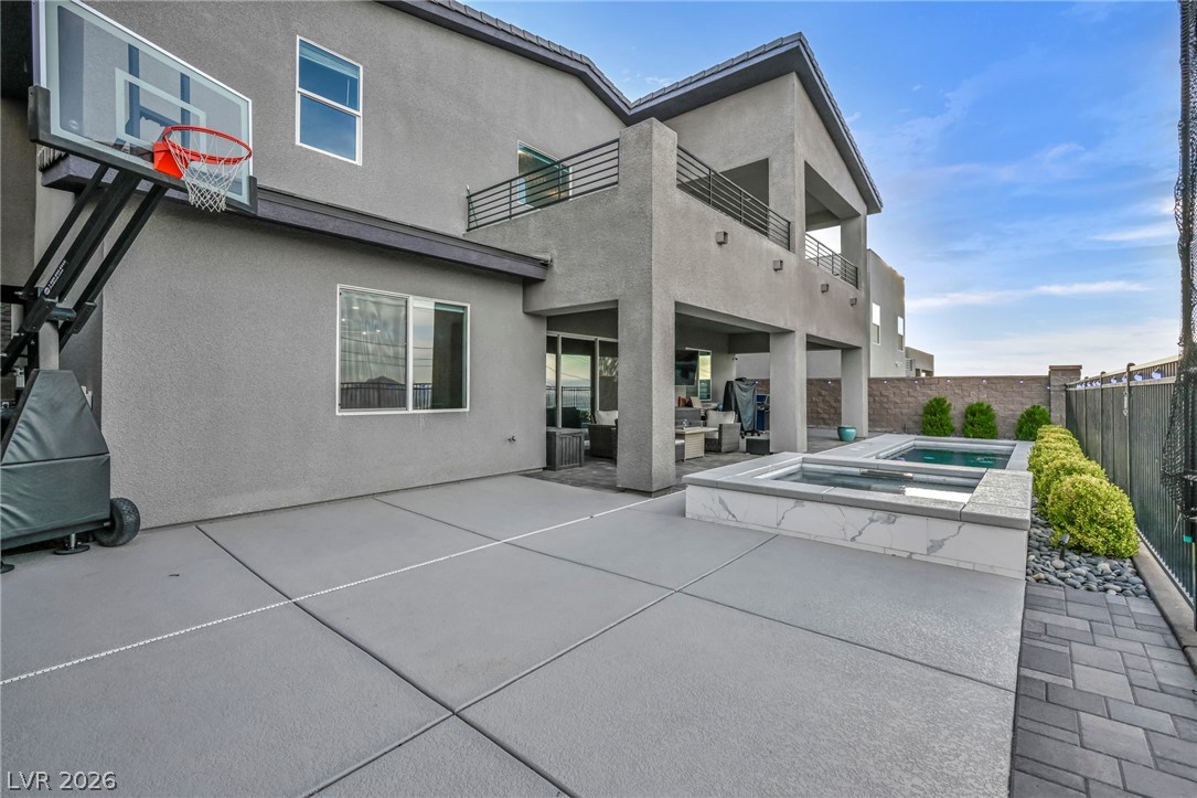 230 Shaded Canyon Drive