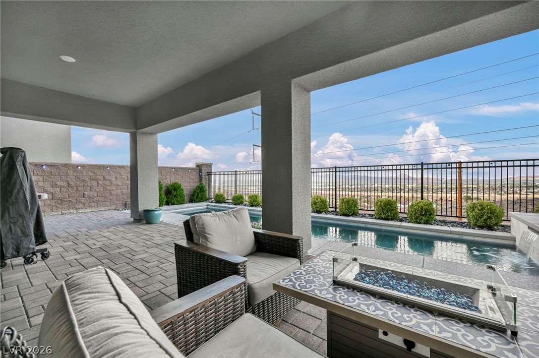 230 Shaded Canyon Drive